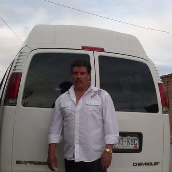 Meet your Posher, Conrado - Picture 1 of 1